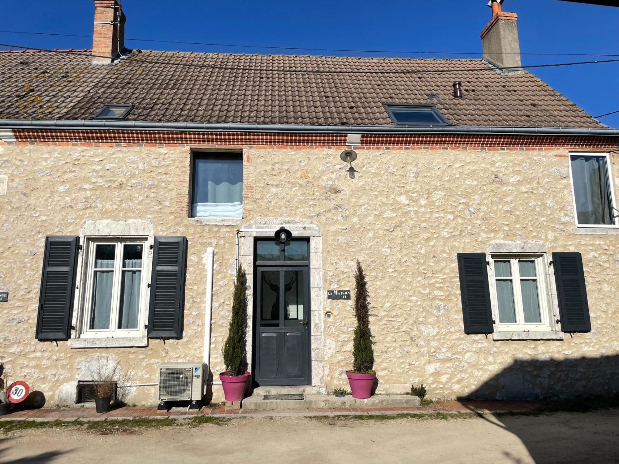 Caporizon-La Verriere-Clos De Chambord-A Cote Du Chateau Saint-Claude-de-Diray Exterior foto